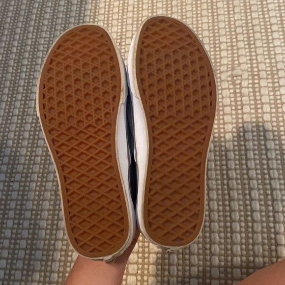 Women’s Slip on Vans - Picture 3 of 4
